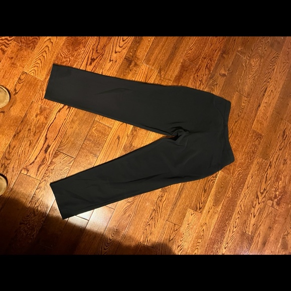 Sz 8 lululemon running tights - Picture 3 of 3